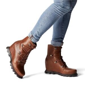 SOREL Joan of Arctic III Wedge Booties Brown Size 9